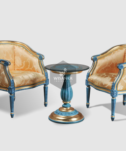 Cleopatra Classic Living Room