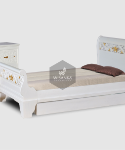 Simona Classic Bed Room