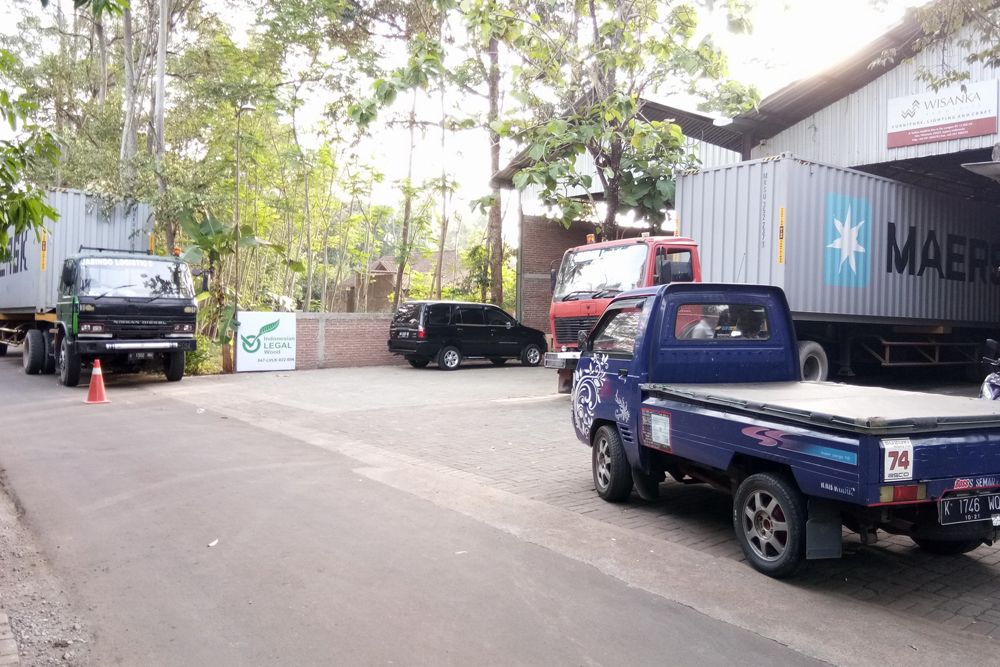 Jepara Furniture Manufacturer